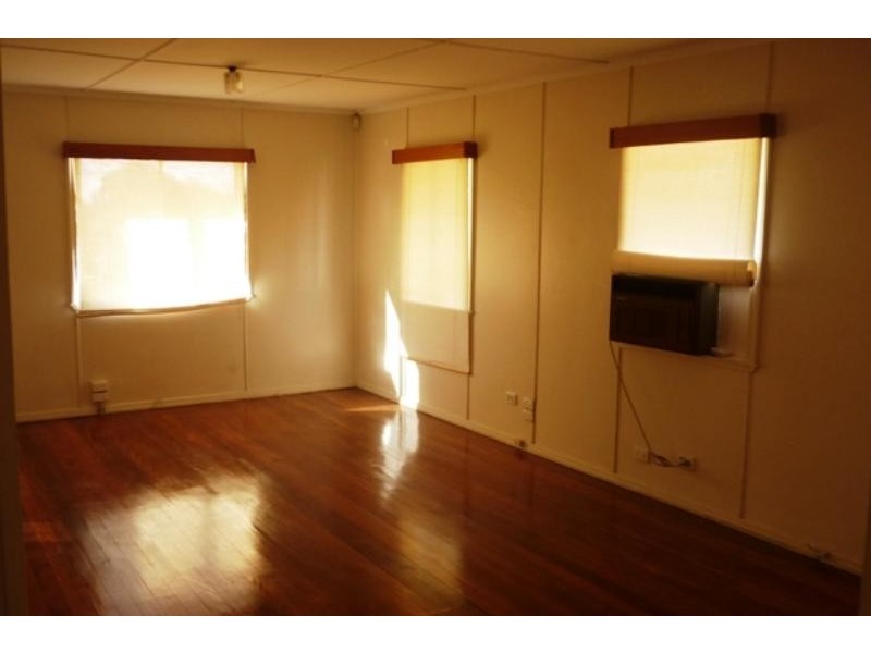 161 Richmond Rd, Morningside QLD 4170