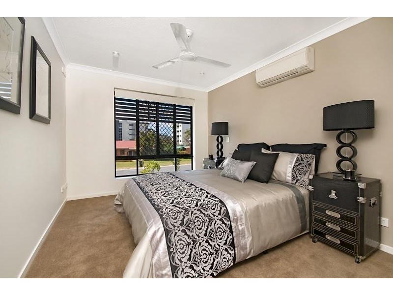 58 Burrai St, Morningside QLD 4170