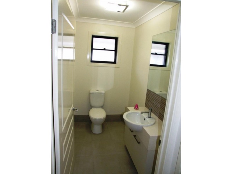 58 Burrai St, Morningside QLD 4170