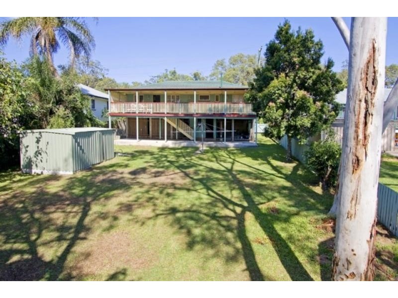 406 Richmond Rd, Cannon Hill QLD 4170