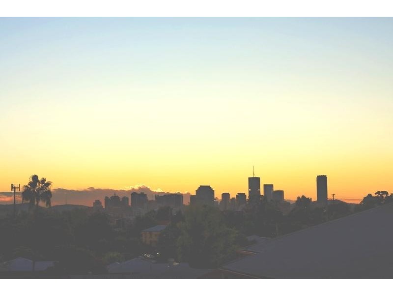 29 Morehead Ave, Norman Park QLD 4170