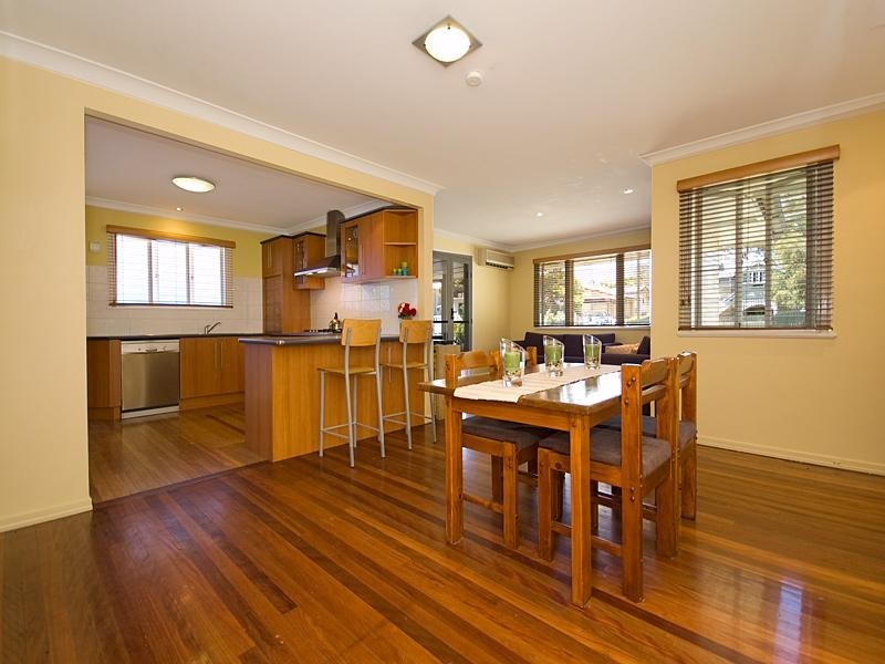 48a Watson  St, Camp Hill QLD 4152