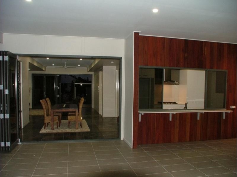 29 Worden  St, Morningside QLD 4170