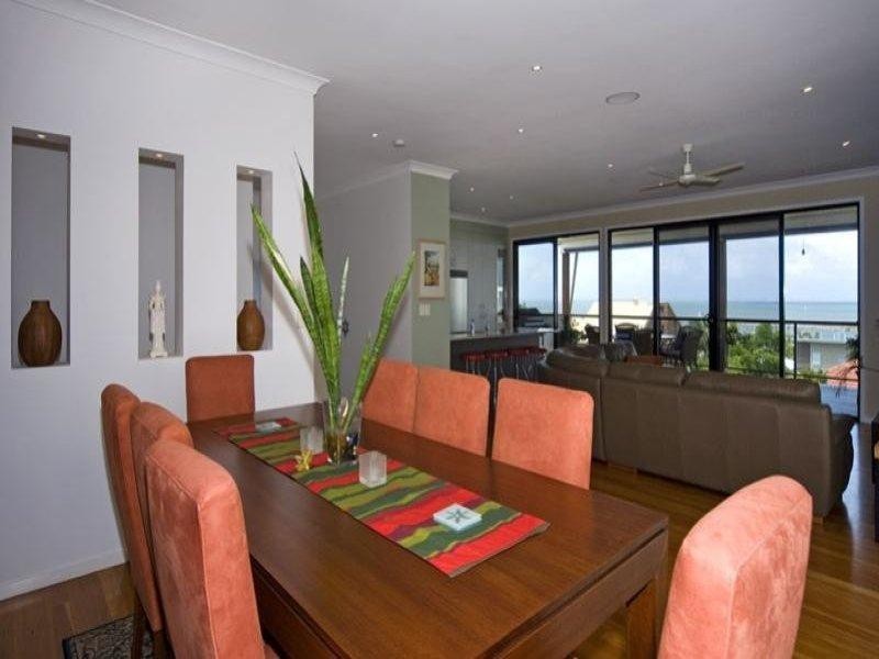 144 Ernest St, Manly QLD 4179