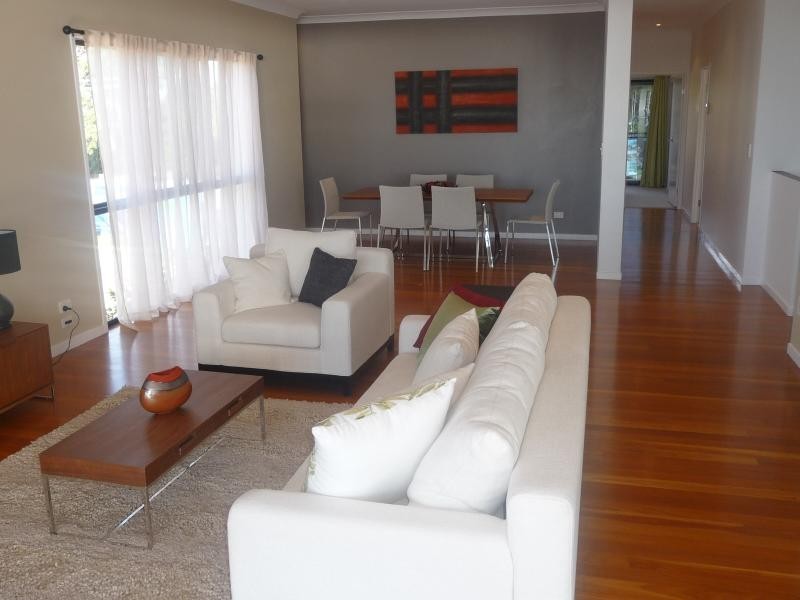 144 Ernest St, Manly QLD 4179