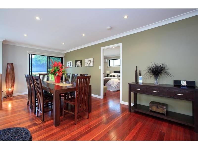 39 Brodie St, Holland Park West QLD 4121