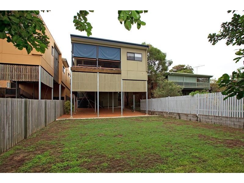 39 Brodie St, Holland Park West QLD 4121