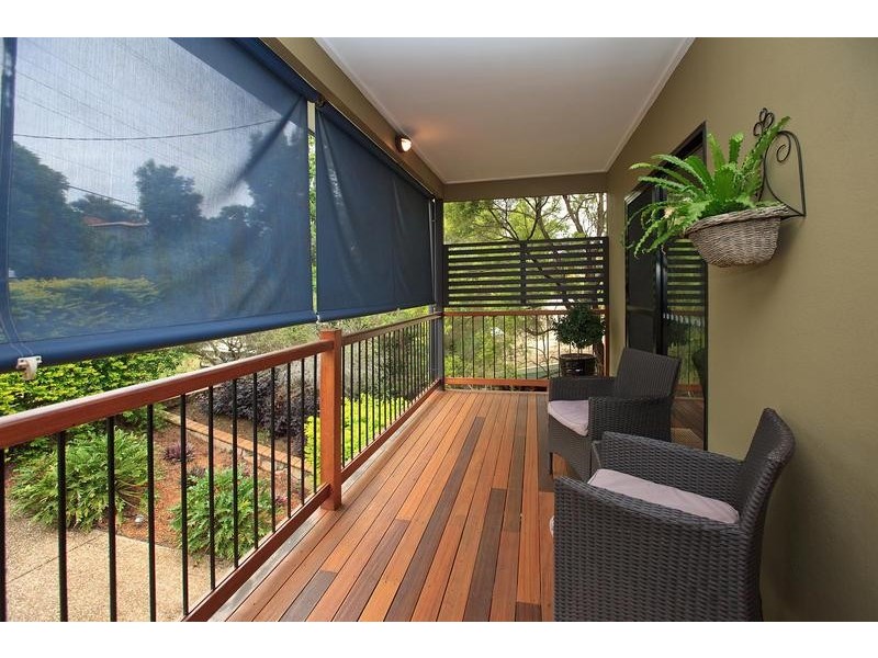 39 Brodie St, Holland Park West QLD 4121