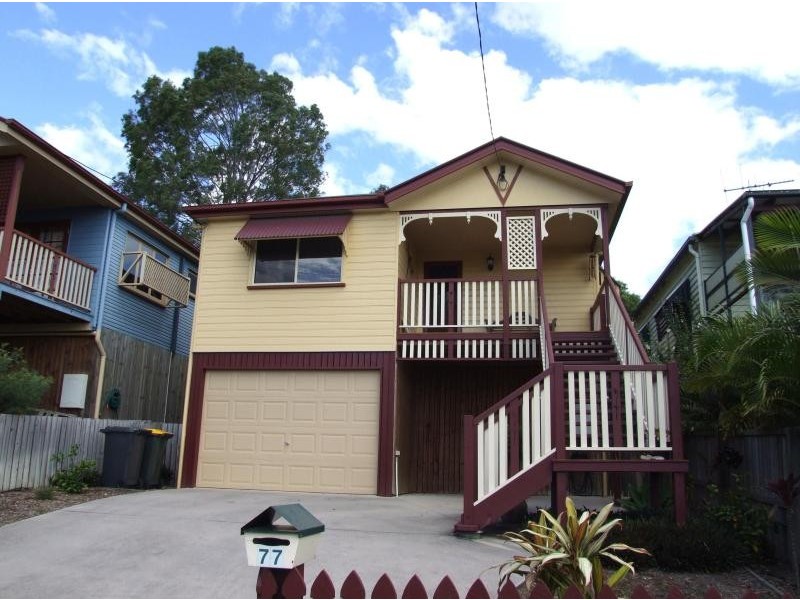 77 Stanley  Rd, Camp Hill QLD 4152