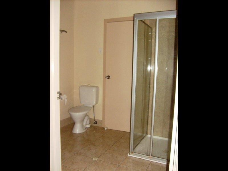 108 Nicholson St, Greenslopes QLD 4120