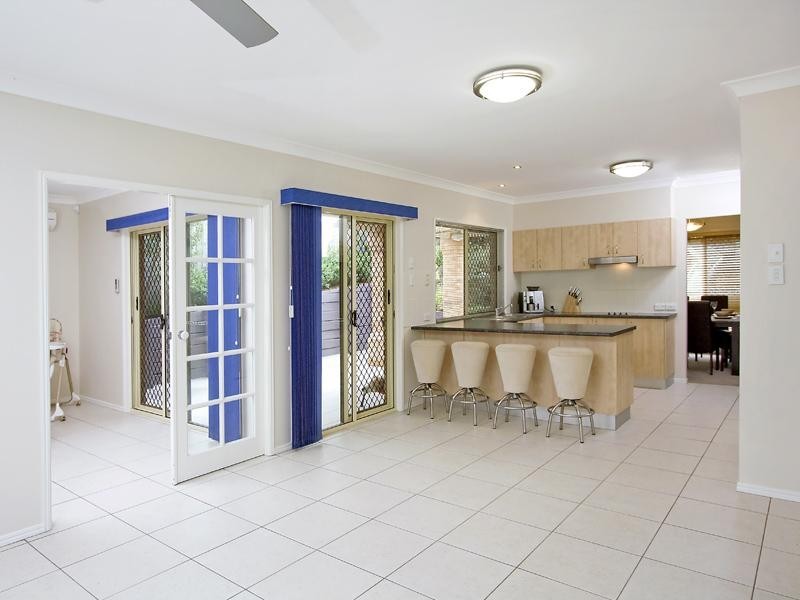 23 Mozart  Pl, Mackenzie QLD 4156