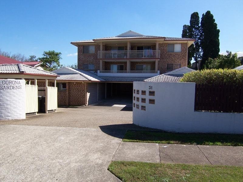 3/31 Crown  St, Holland Park West QLD 4121
