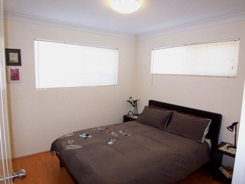 3/31 Crown  St, Holland Park West QLD 4121