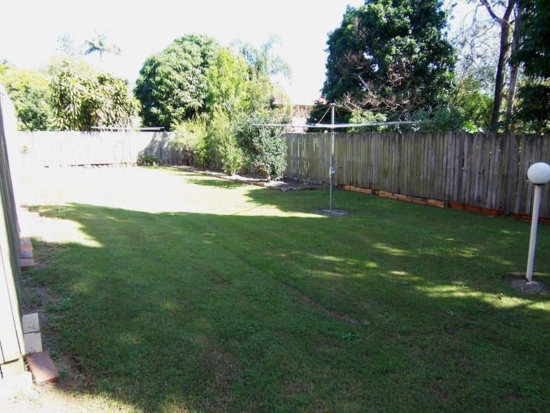 3/31 Crown  St, Holland Park West QLD 4121