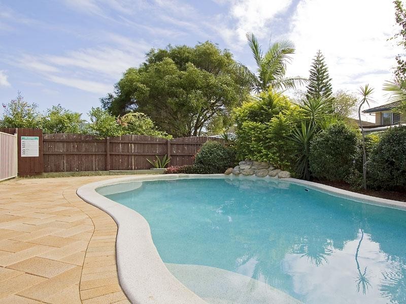 14 Bodian  St, Carindale QLD 4152