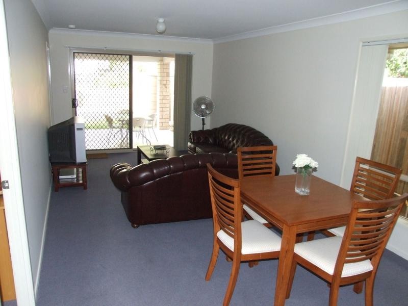 43 Junction  Rd, Morningside QLD 4170