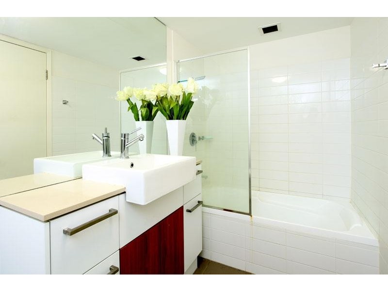 108/803 Stanley St, Woolloongabba QLD 4102