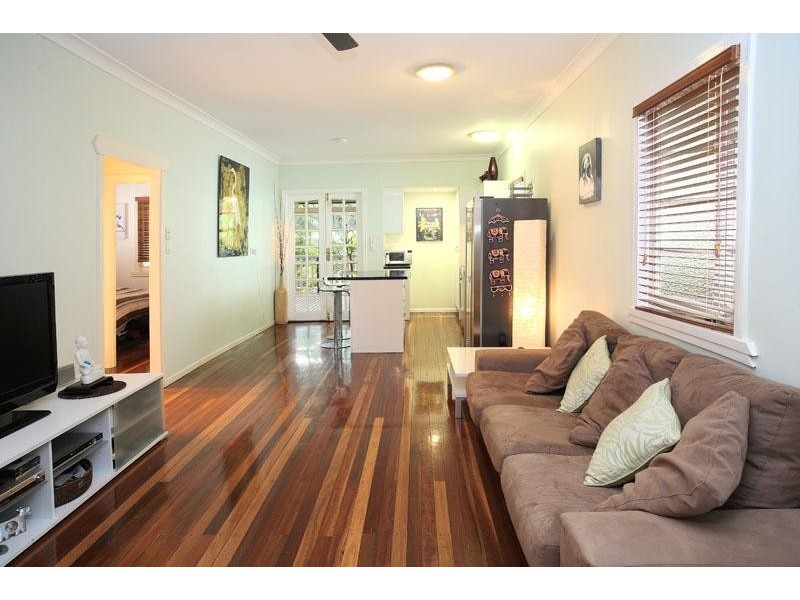 10 Mona St, Coorparoo QLD 4151