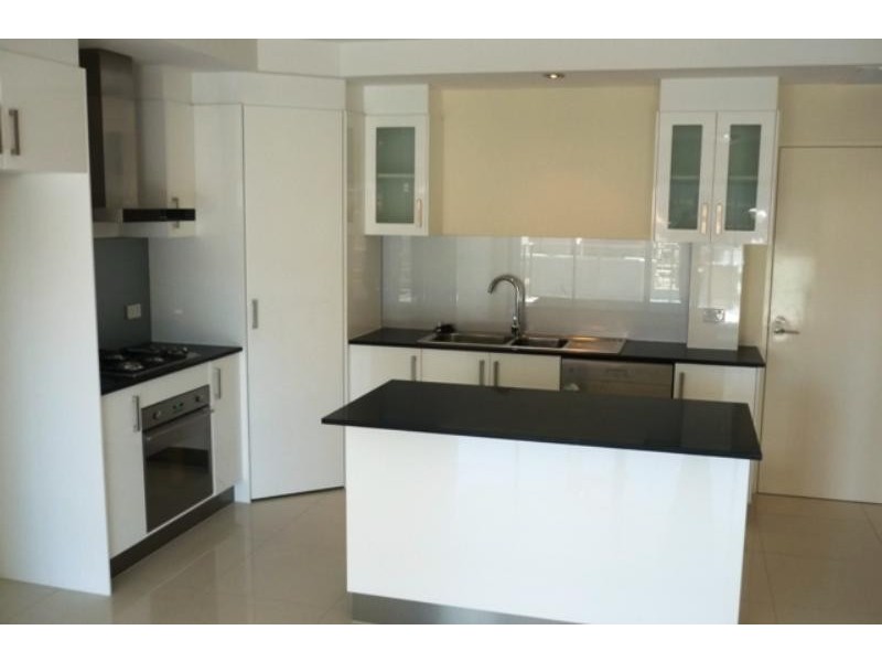 10/215 Wellington Rd, East Brisbane QLD 4169