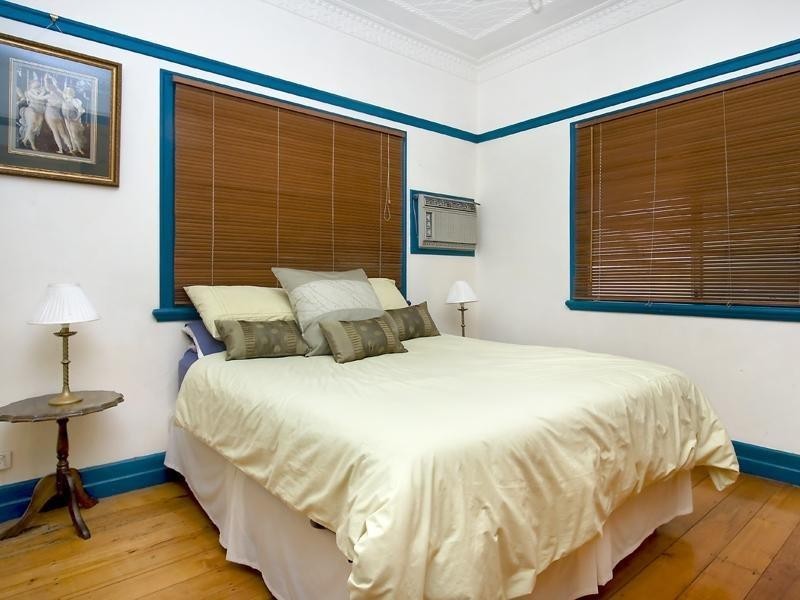 3 Thomas St, Coorparoo QLD 4151