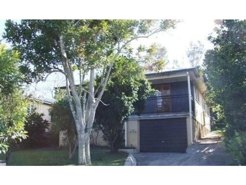 12 Durimbul St, Camp Hill QLD 4152