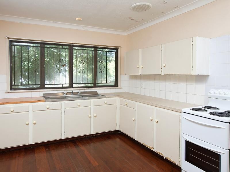 4 Goomerah St, Mount Gravatt East QLD 4122