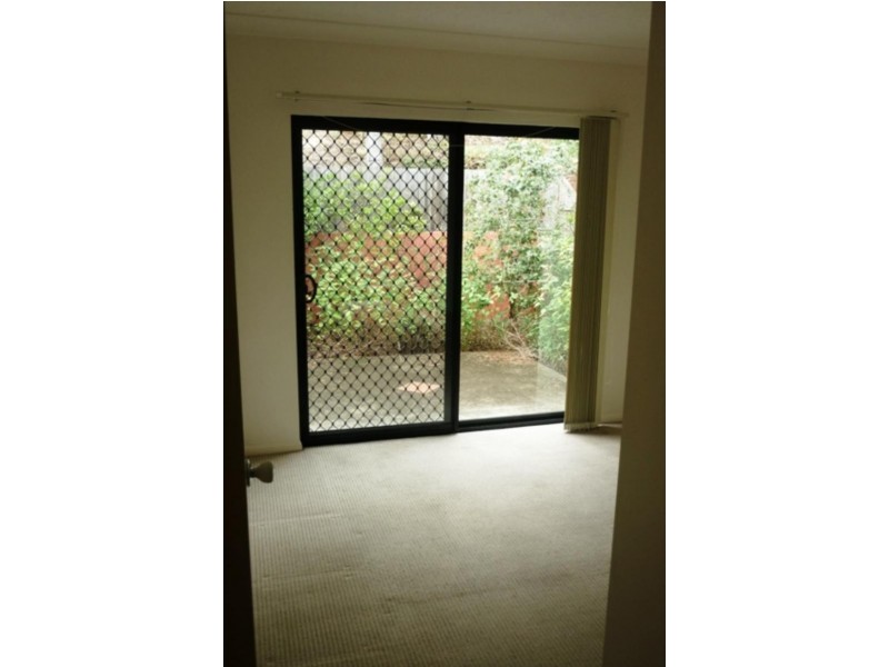 108 Nicholson St, Greenslopes QLD 4120
