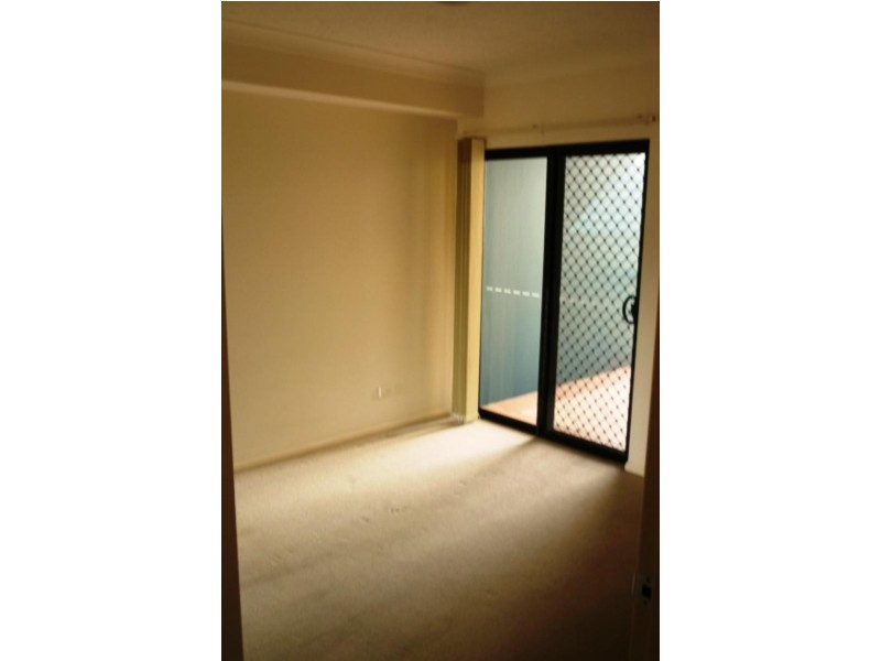 108 Nicholson St, Greenslopes QLD 4120