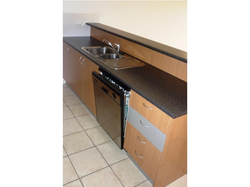 108 Nicholson St, Greenslopes QLD 4120