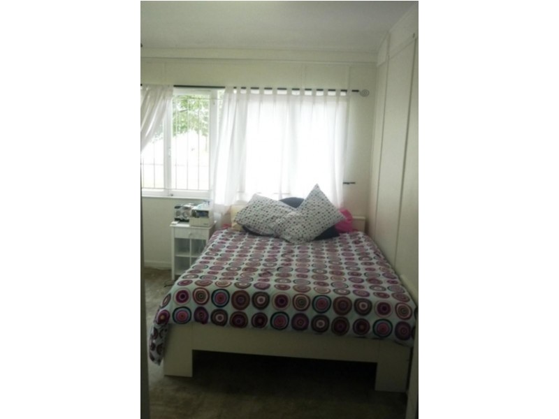 4/17 Cardross St, Yeerongpilly QLD 4105