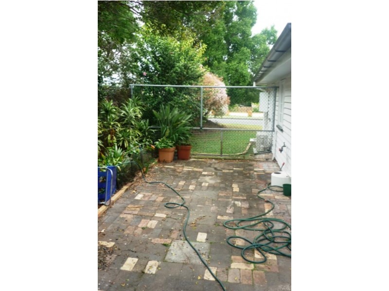 4/17 Cardross St, Yeerongpilly QLD 4105