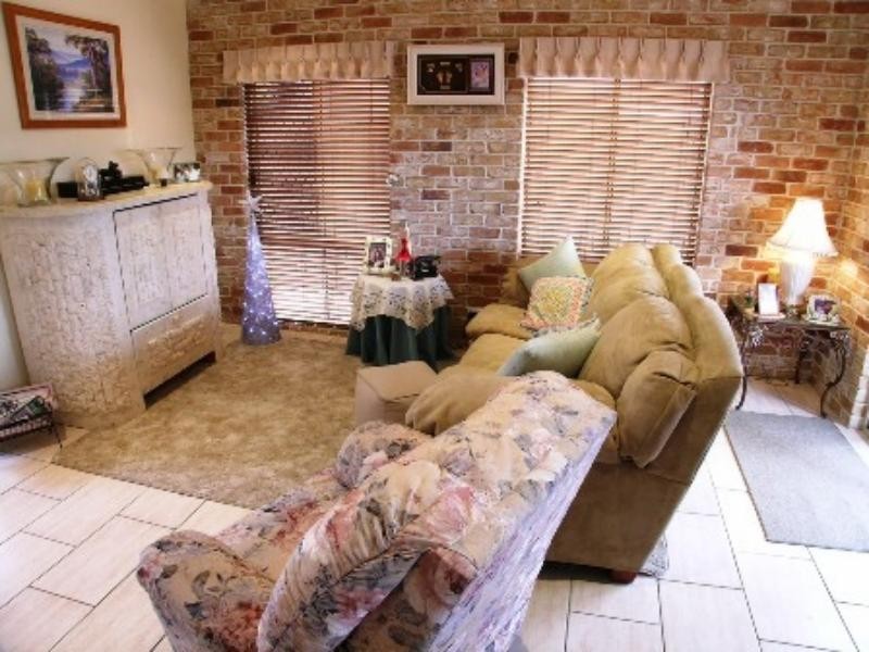 95 Grattan Tce, Manly QLD 4179