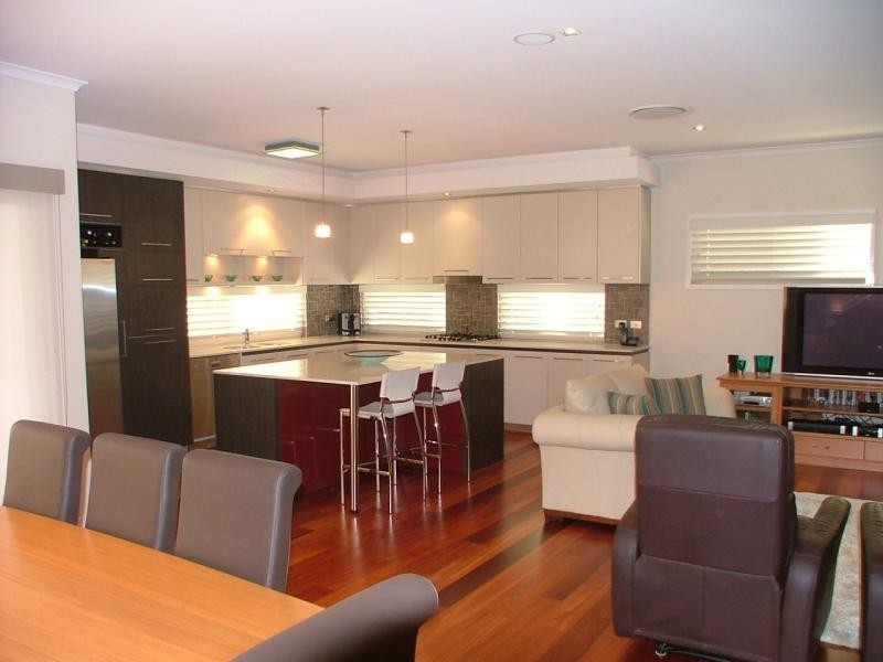 23 Collings  St, Balmoral QLD 4171