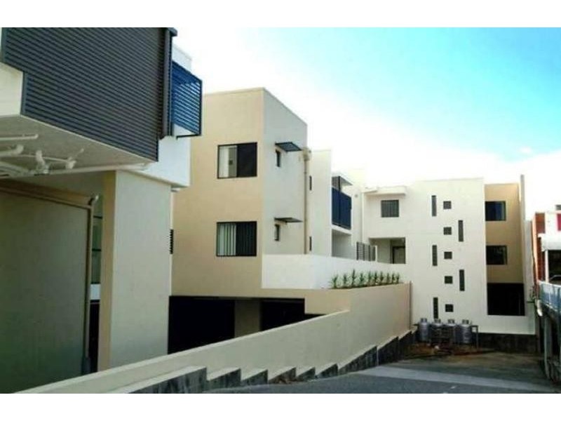 3/108 Bromley St, Kangaroo Point QLD 4169