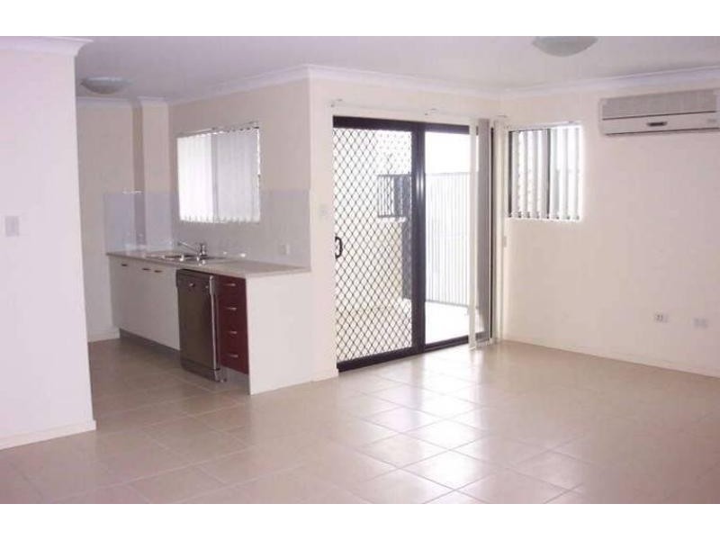 3/108 Bromley St, Kangaroo Point QLD 4169