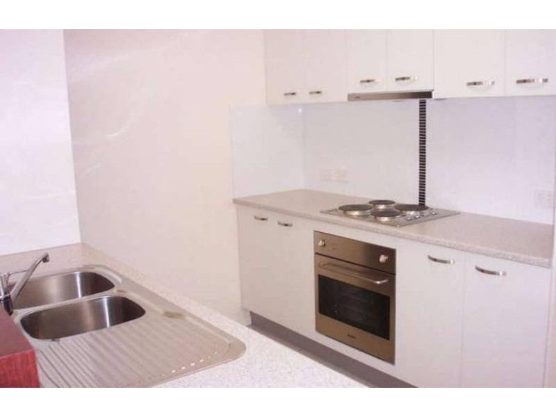 3/108 Bromley St, Kangaroo Point QLD 4169