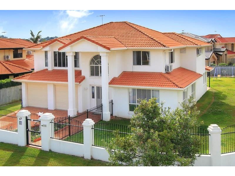 63 Delaney Cct, Carindale QLD 4152