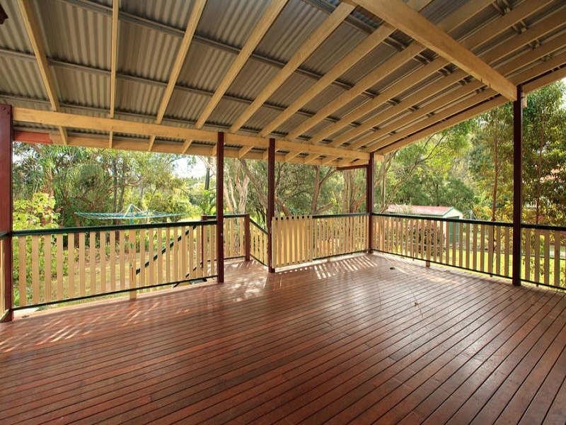 93 Sterculia Ave, Holland Park QLD 4121