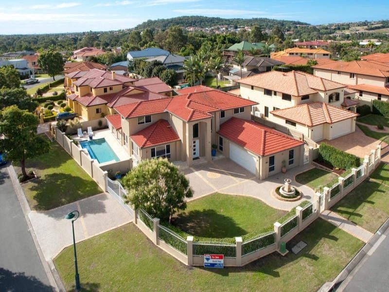 59 Delaney Cct, Carindale QLD 4152