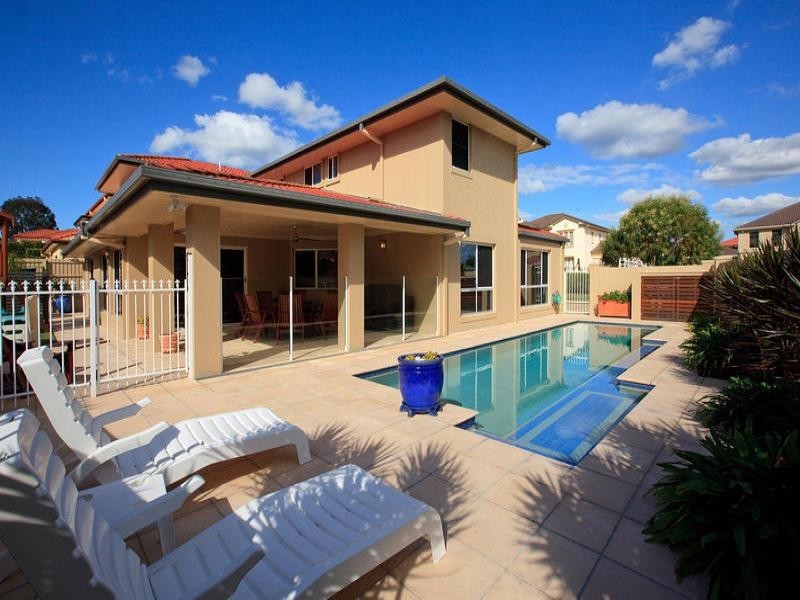 59 Delaney Cct, Carindale QLD 4152