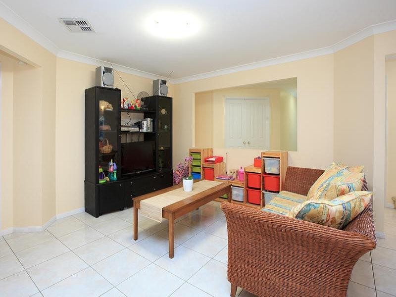 59 Delaney Cct, Carindale QLD 4152