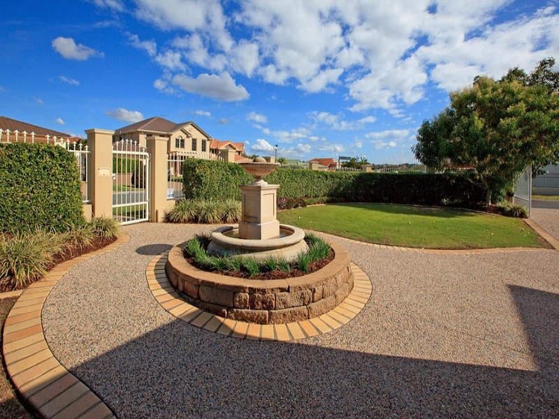 59 Delaney Cct, Carindale QLD 4152