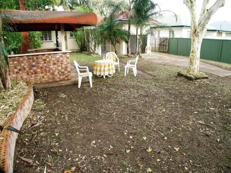 91 Grenfell St, Mount Gravatt East QLD 4122