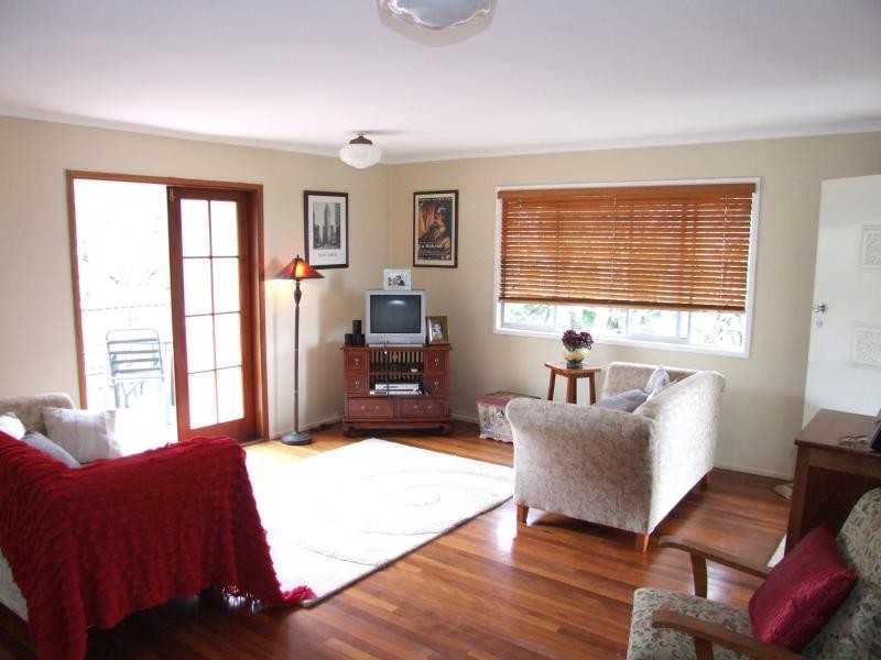 5 Woolford  Pl, Manly West QLD 4179
