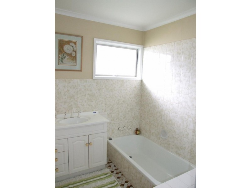 5 Woolford  Pl, Manly West QLD 4179