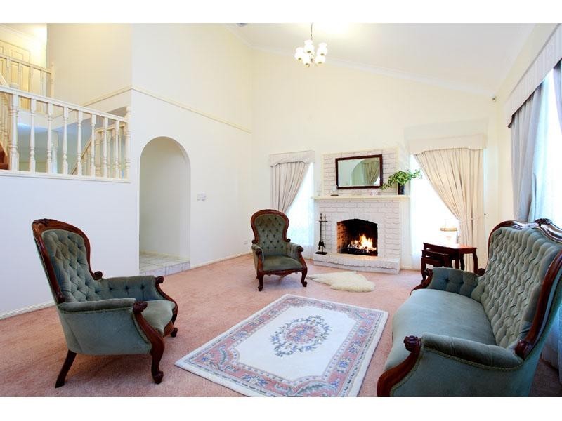 19 Grevillea  St, Mount Gravatt East QLD 4122