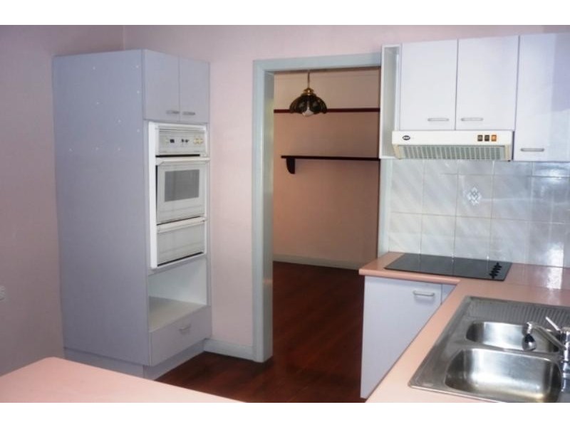 4/50 Booligal St, Carina QLD 4152