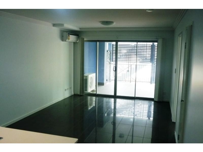 4/82 Grenfell St, Mount Gravatt East QLD 4122