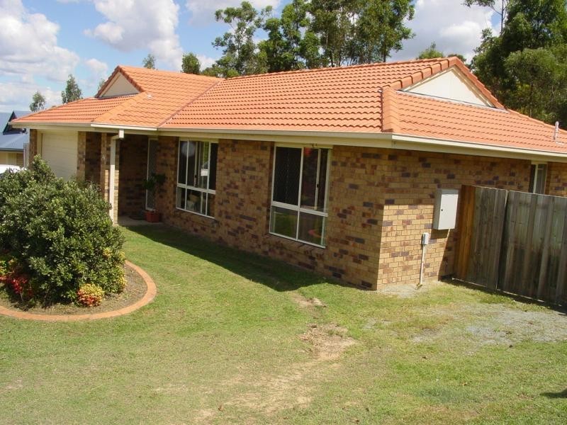44 Berkshire  Pl, Springfield Lakes QLD 4300
