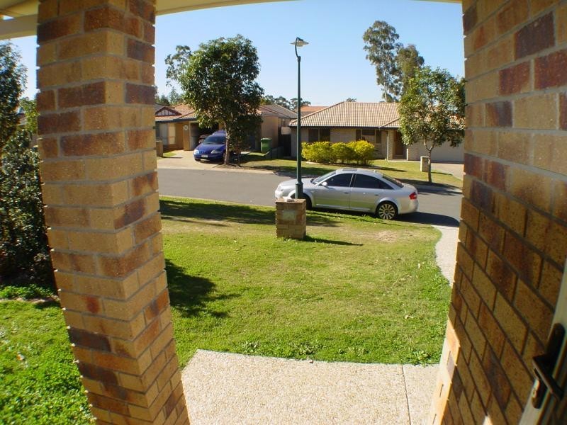 44 Berkshire  Pl, Springfield Lakes QLD 4300